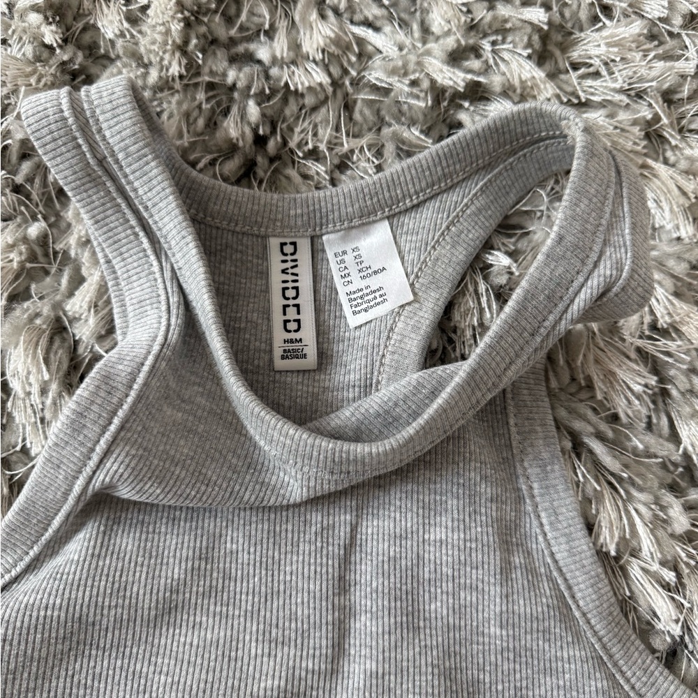 H&M Gray Ribbed Tank Top - Picture 2 of 2